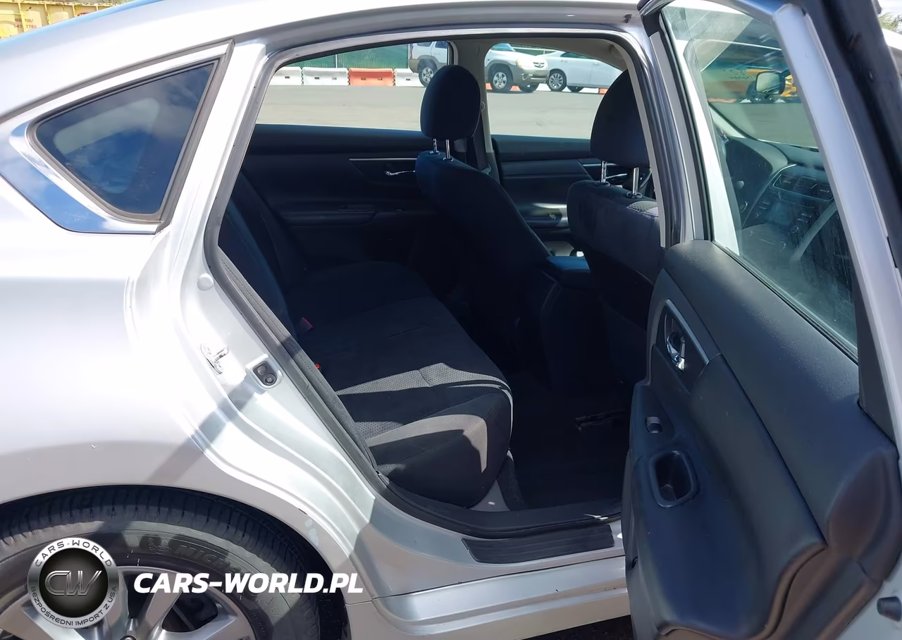 2015 Nissan Altima 2.5 S VIN:1N4AL3AP9FC464622 - 8