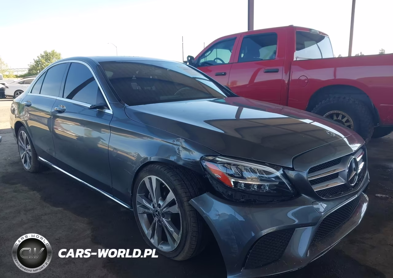 2020 Mercedes-Benz C 300