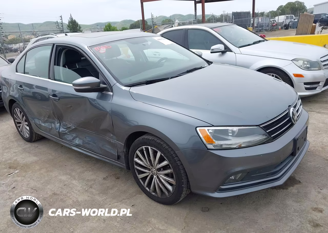 2015 Volkswagen Jetta 1.8T Se – zdjęcie 1 z 11