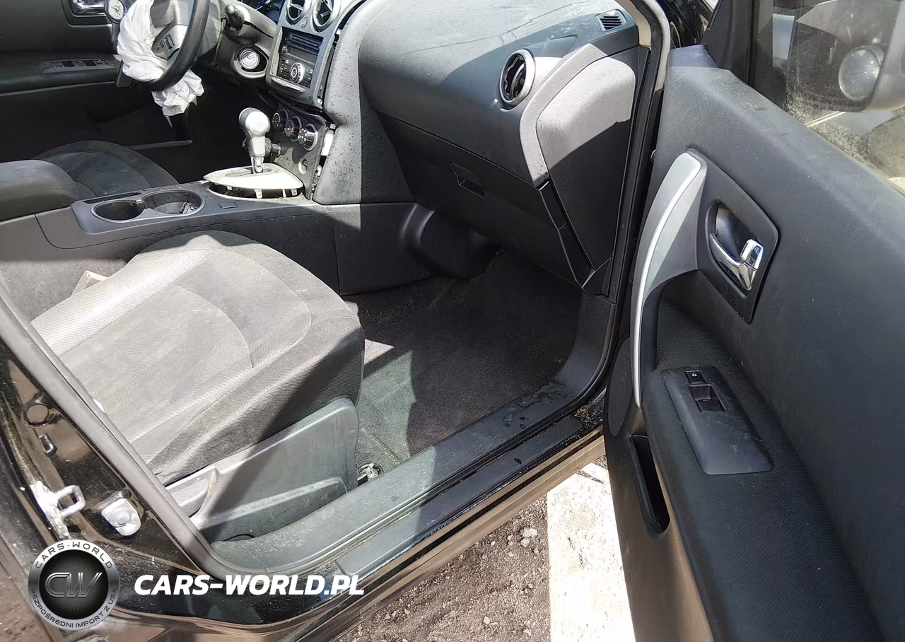 2013 Nissan Rogue S VIN:JN8AS5MT0DW016609 - 5