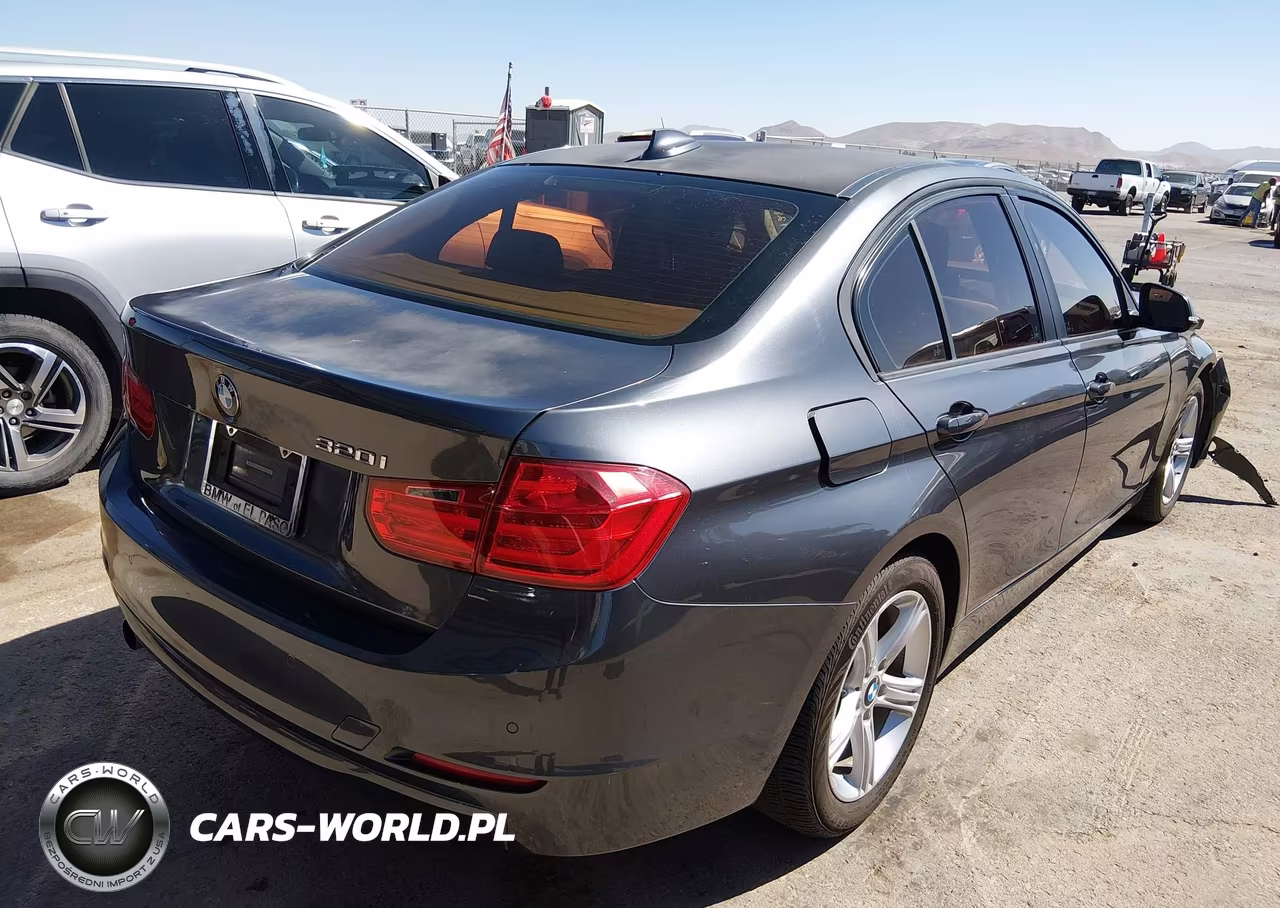 2015 BMW 320I VIN:WBA3B1G53FNT05239 - 4