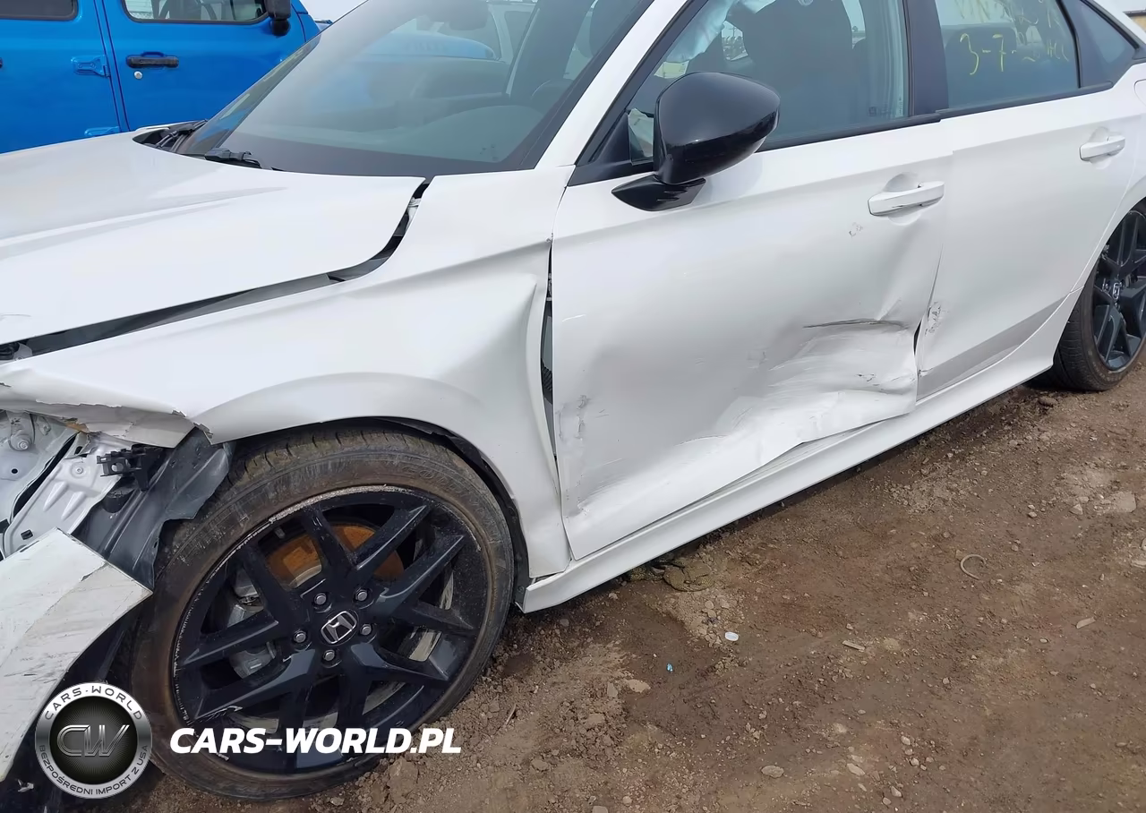 2025 Honda Civic Sport VIN:2HGFE2F56SH522125 - 17
