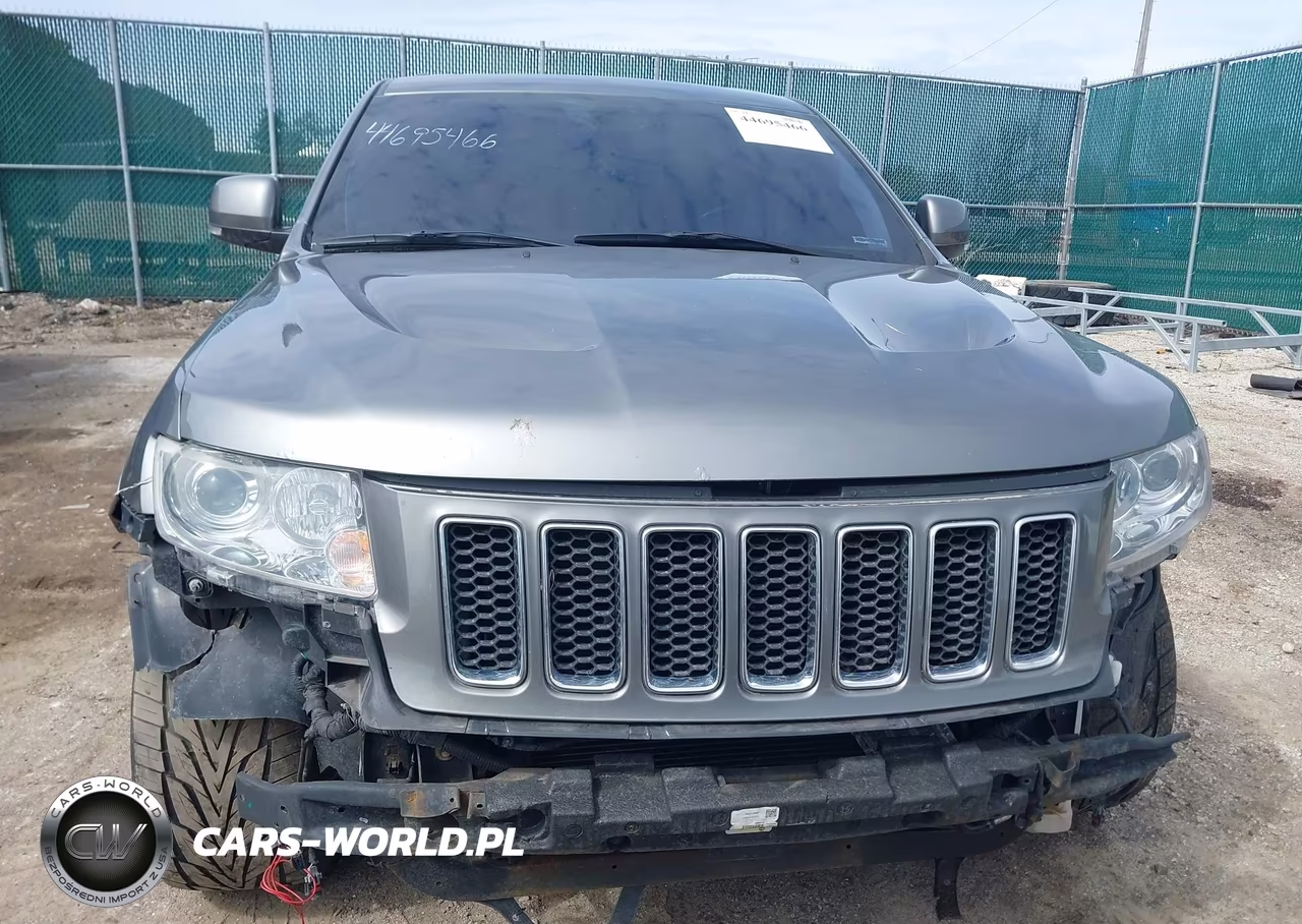 2012 Jeep Grand Cherokee Srt8 VIN:1C4RJFDJ4CC265274 - 13