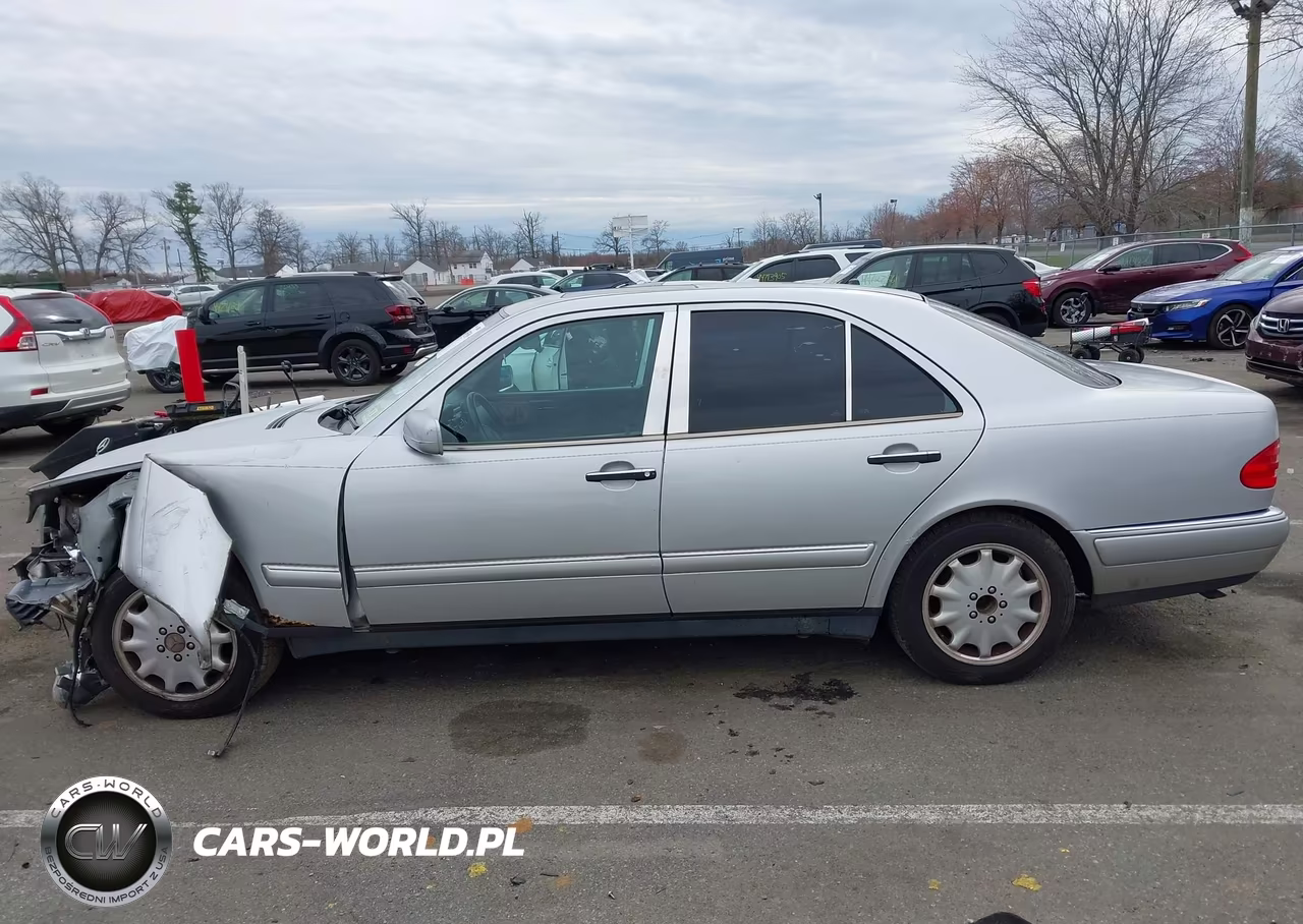 1999 Mercedes-Benz E 320 VIN:WDBJF65H0XA843087 - 14