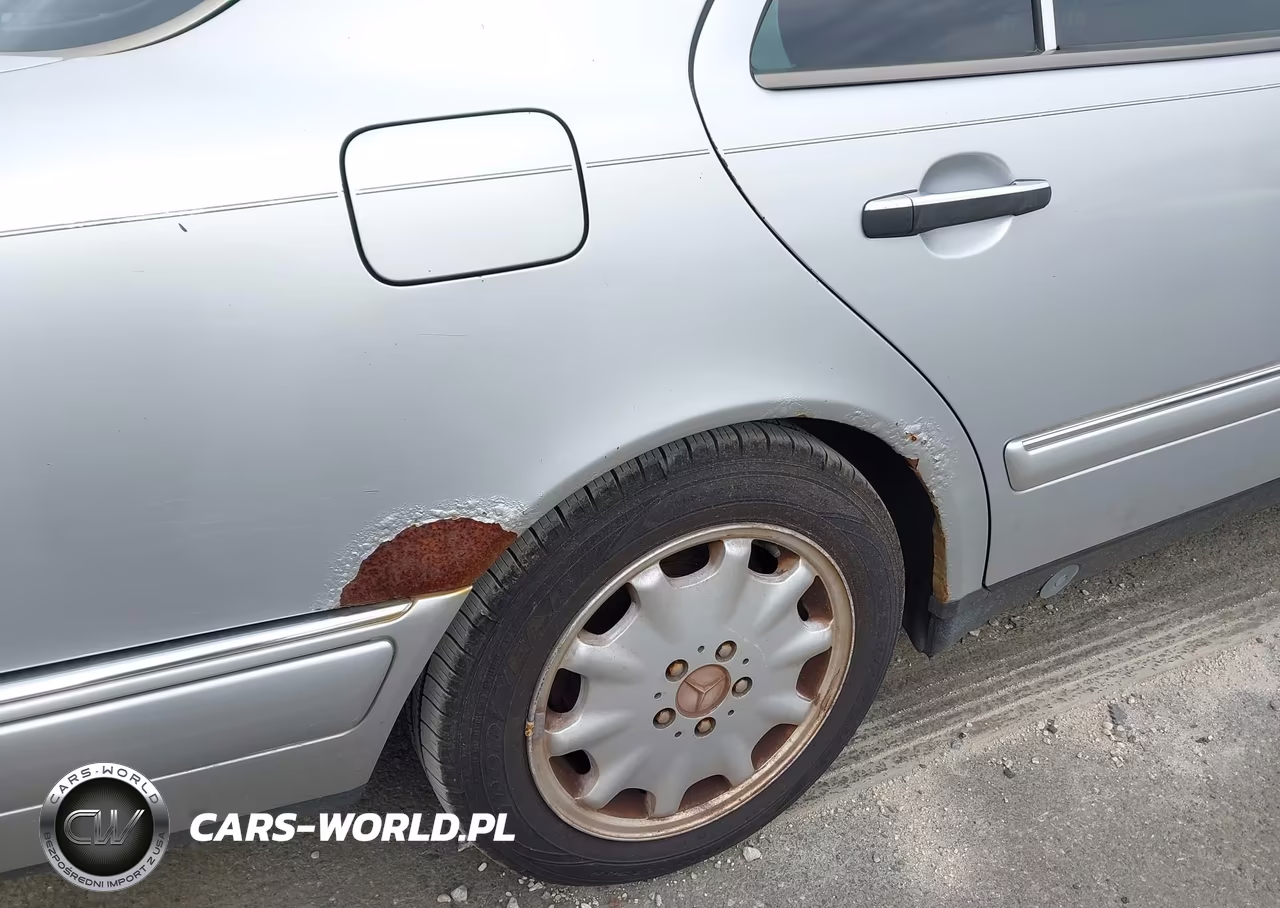 1999 Mercedes-Benz E 320 VIN:WDBJF65H0XA843087 - 6