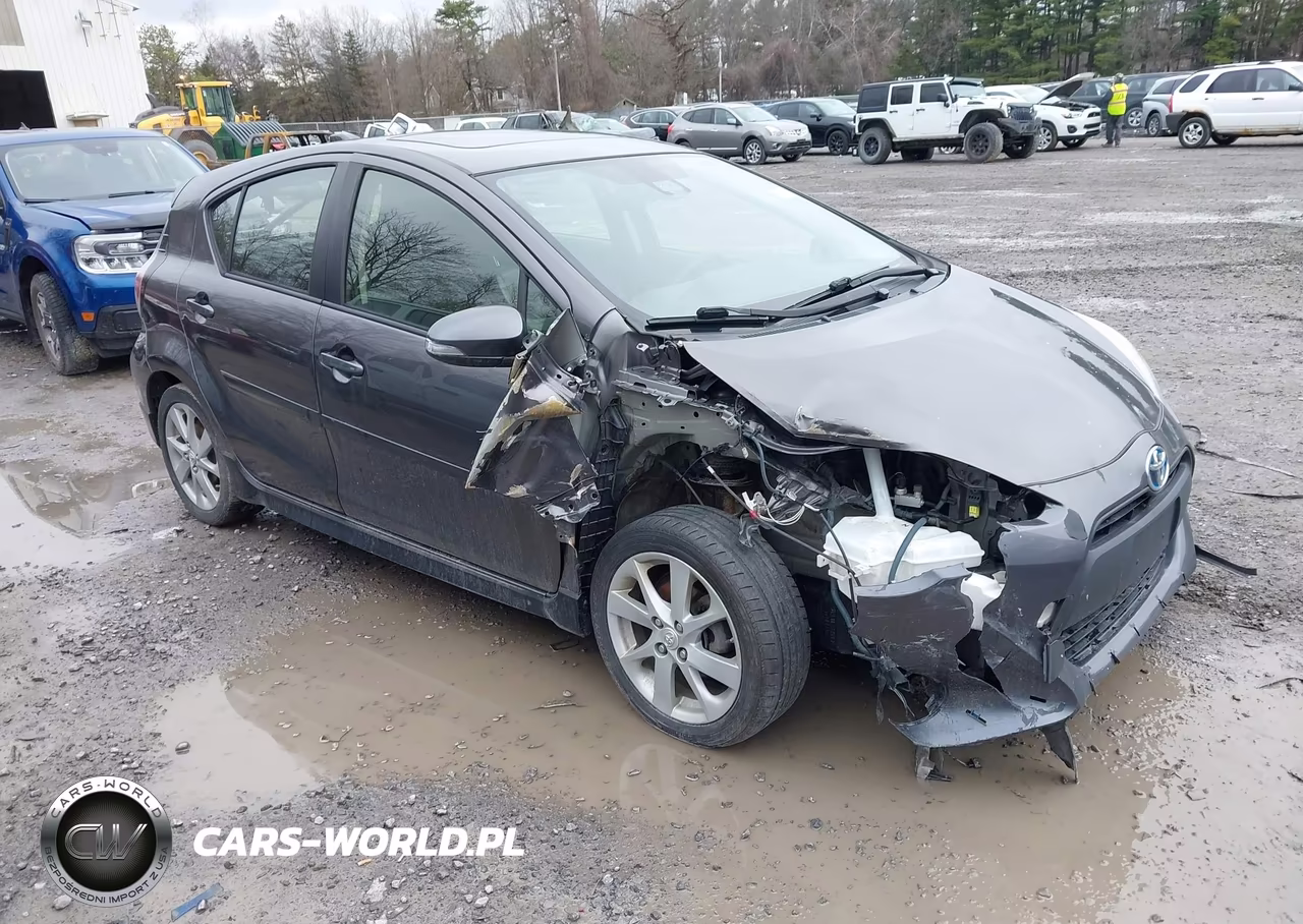 2017 Toyota Prius C Four