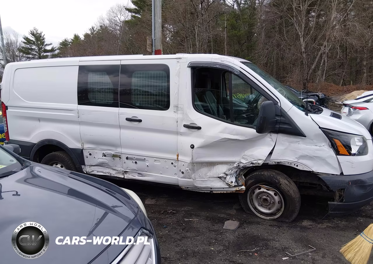 2015 Ford Transit-250 VIN:1FTNR1ZM4FKA89821 - 13