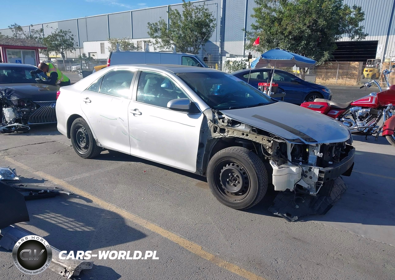 2014 Toyota Camry Le