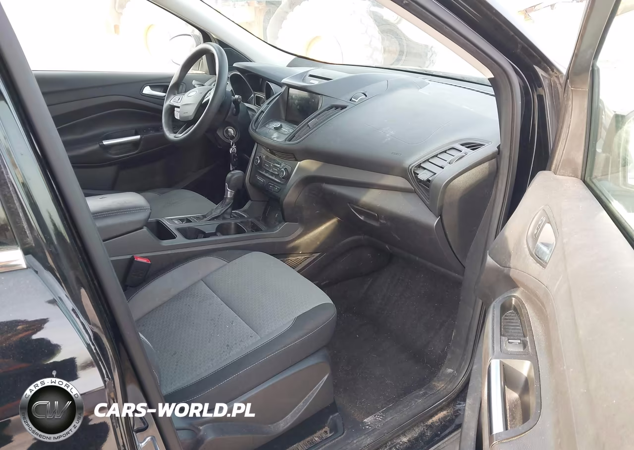 2017 Ford Escape Se VIN:1FMCU0GD5HUB41222 - 5