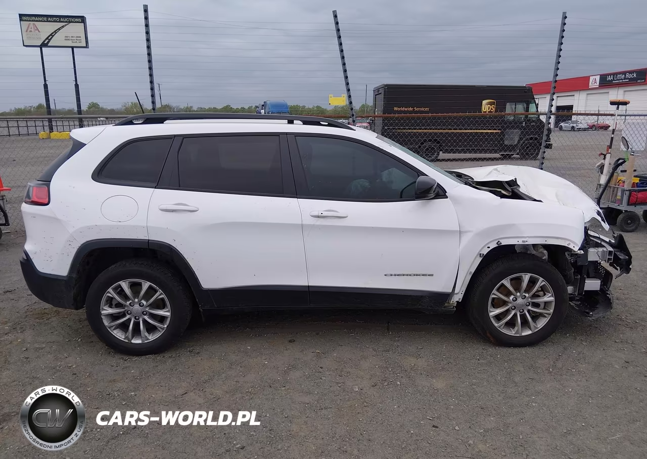 2022 Jeep Cherokee Latitude Lux 4X4 VIN:1C4PJMMN3ND526373 - 13