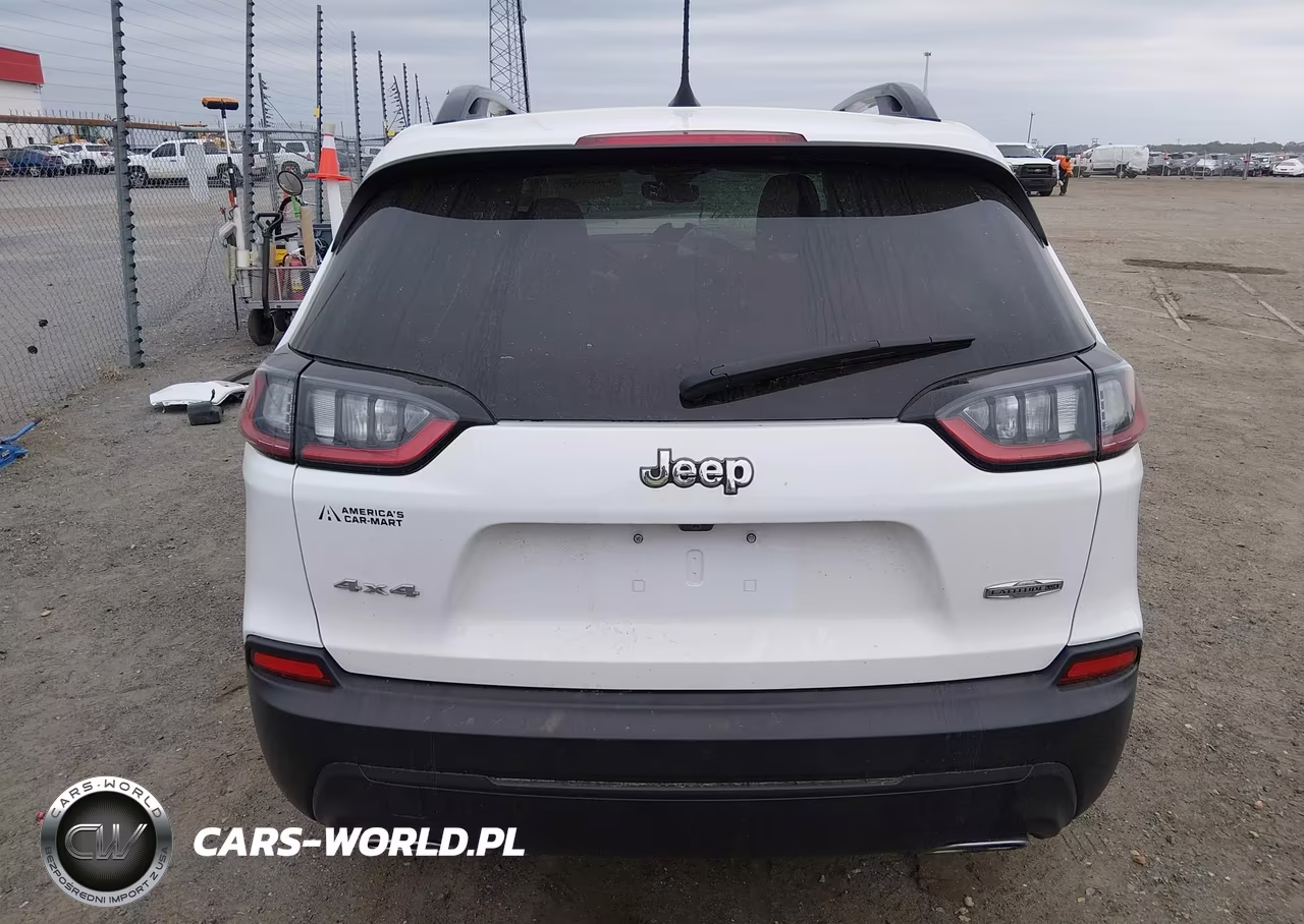 2022 Jeep Cherokee Latitude Lux 4X4 VIN:1C4PJMMN3ND526373 - 16