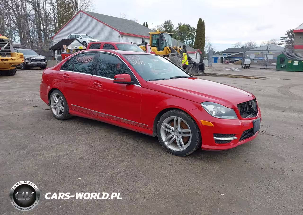 2013 Mercedes-Benz C 300 Sport 4Matic