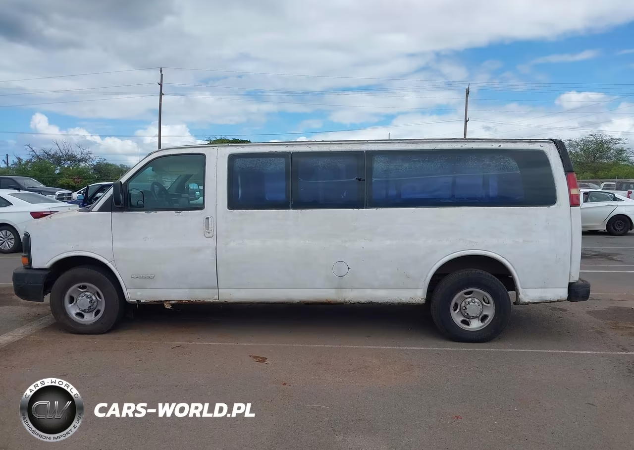 2003 Chevrolet Express VIN:1GAHG39U031207274 - 14