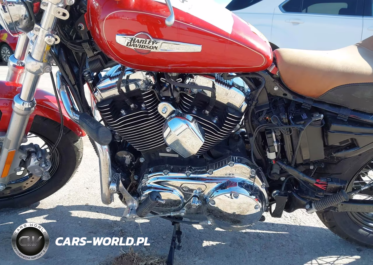 2014 Harley-Davidson Xl1200 C VIN:1HD1CT315EC407401 - 9