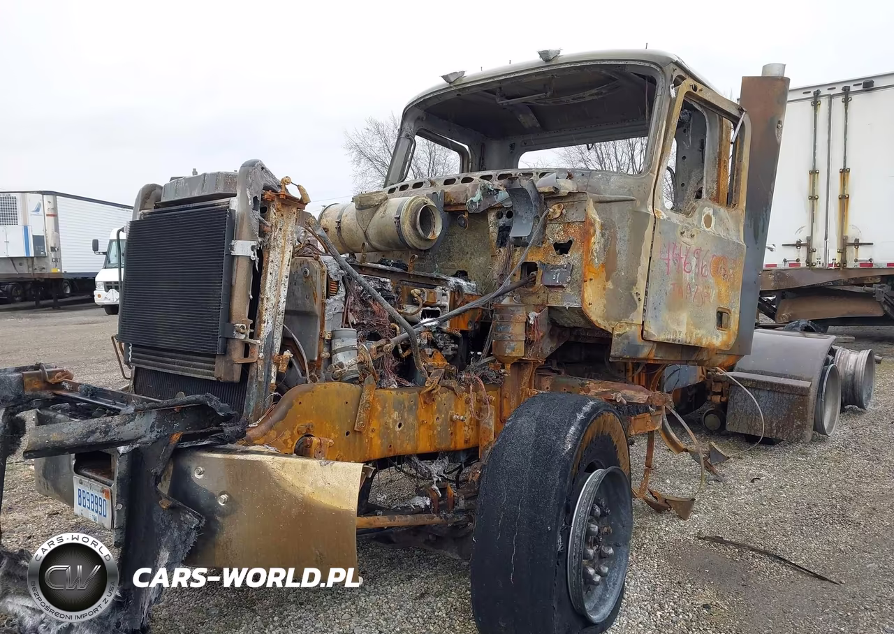 2005 Mack 700 Cl700