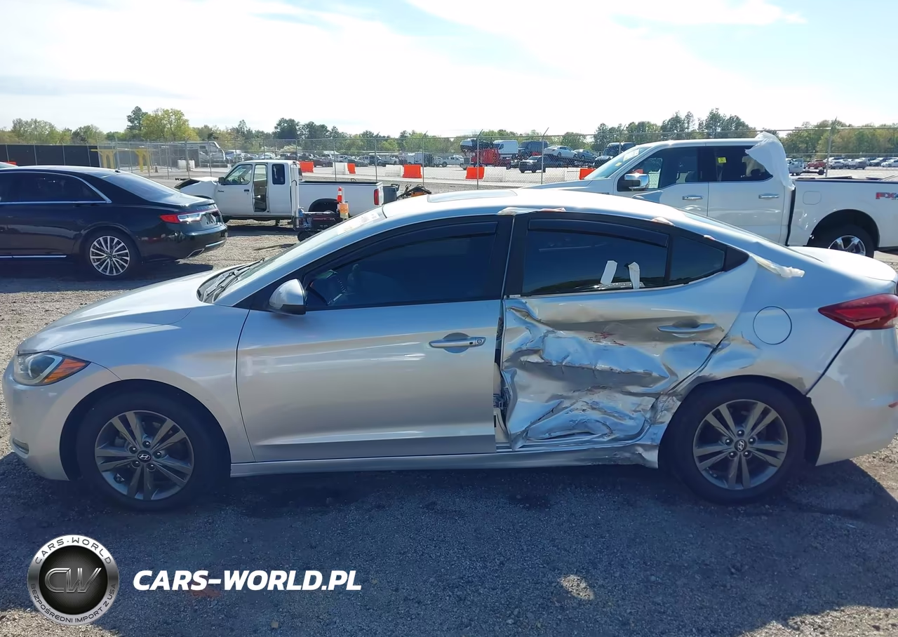 2017 Hyundai Elantra Value Edition VIN:5NPD84LF7HH207372 - 14