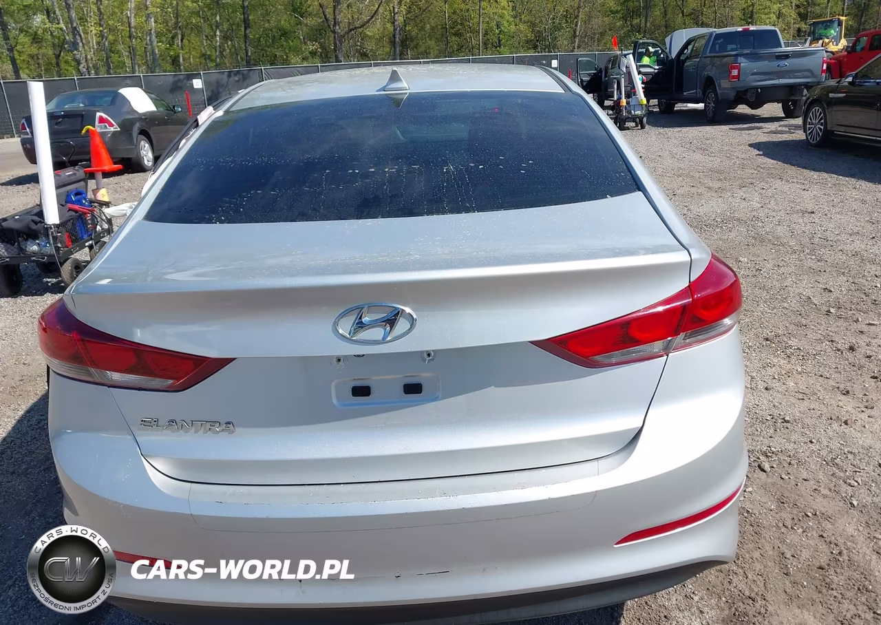 2017 Hyundai Elantra Value Edition VIN:5NPD84LF7HH207372 - 16