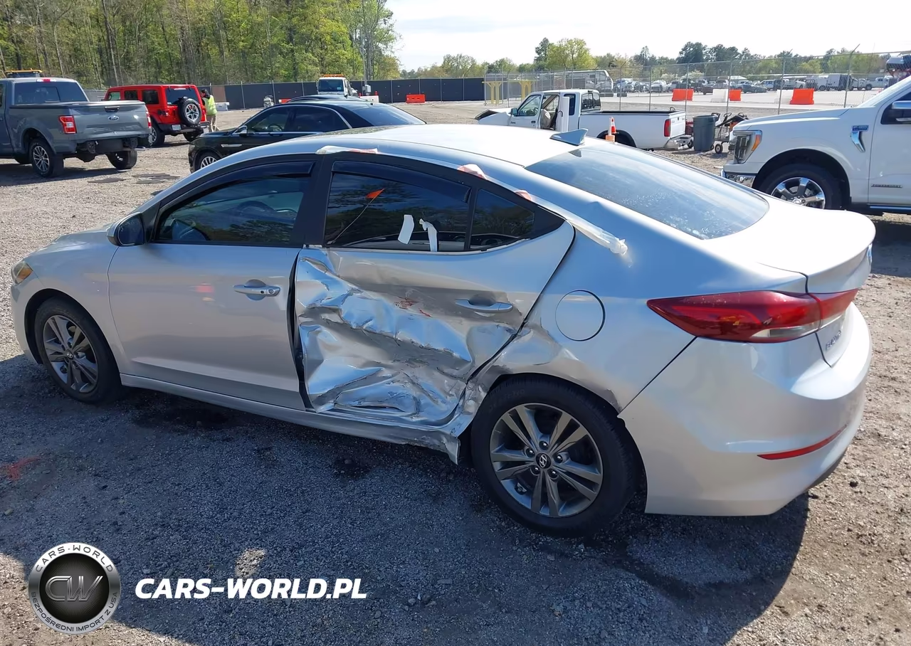 2017 Hyundai Elantra Value Edition VIN:5NPD84LF7HH207372 - 3