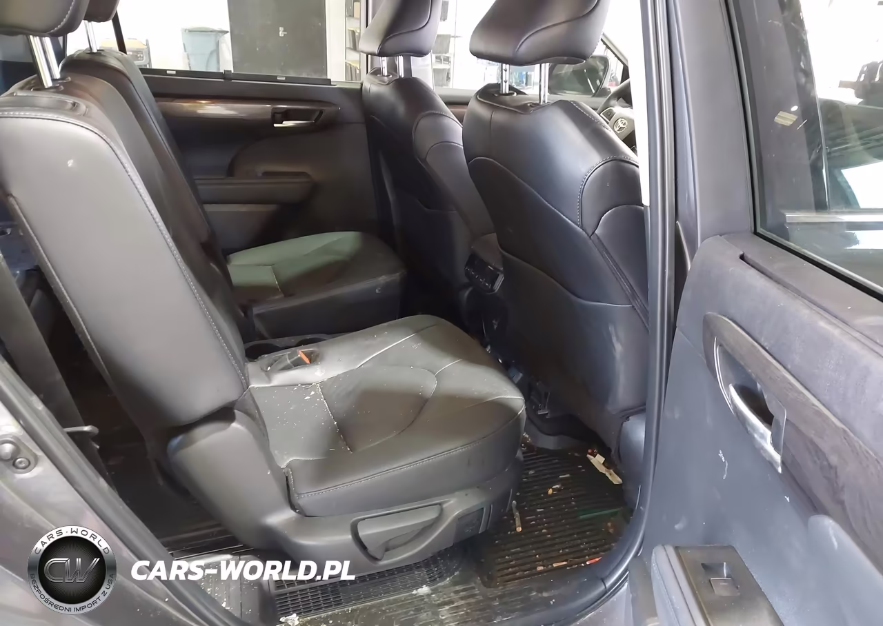 2025 Toyota Highlander Hybrid Limited VIN:5TDXBRCH2SS676206 - 8
