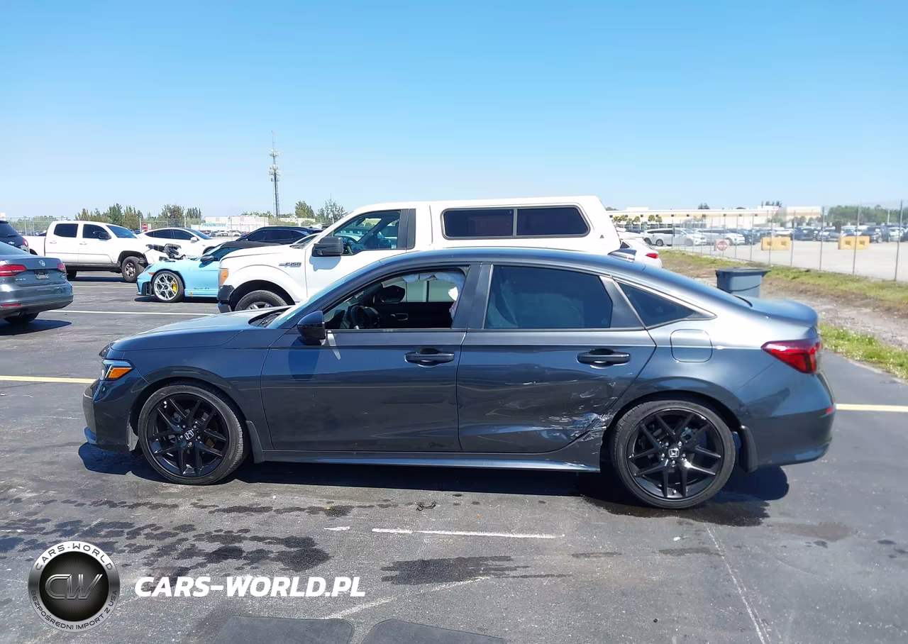2025 Honda Civic Sport VIN:2HGFE2F56SH500884 - 14