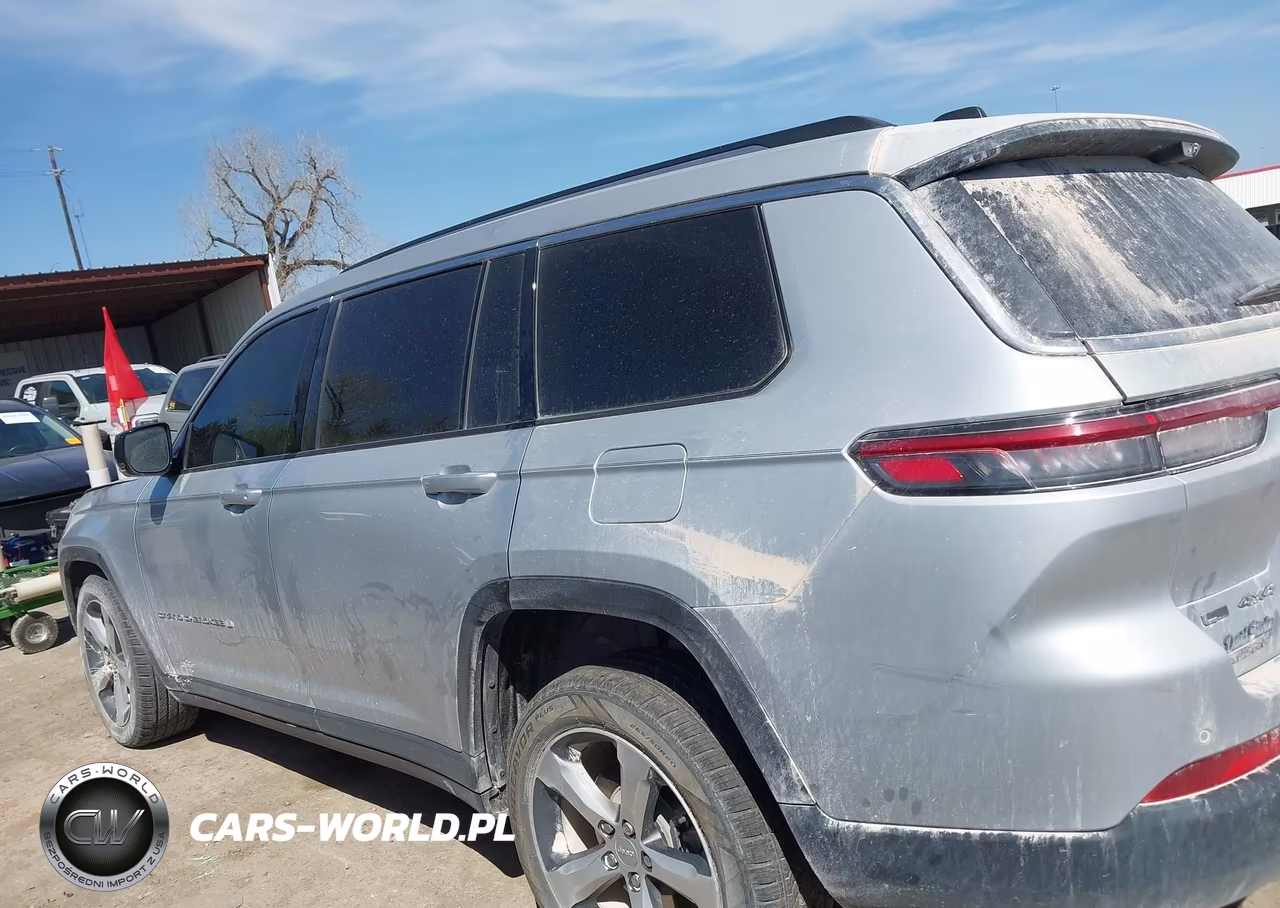 2021 Jeep Grand Cherokee L Limited 4X4 VIN:1C4RJKBG9M8105136 - 14