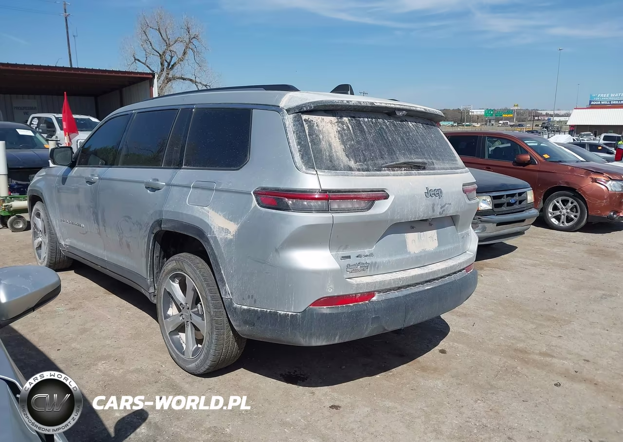 2021 Jeep Grand Cherokee L Limited 4X4 VIN:1C4RJKBG9M8105136 - 3