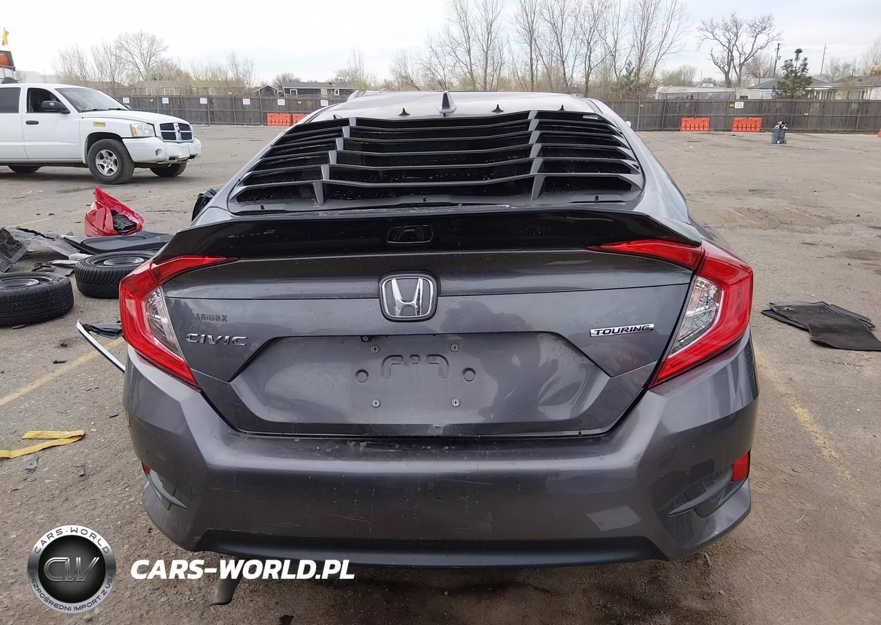 2016 Honda Civic Touring VIN:19XFC1F99GE039295 - 16