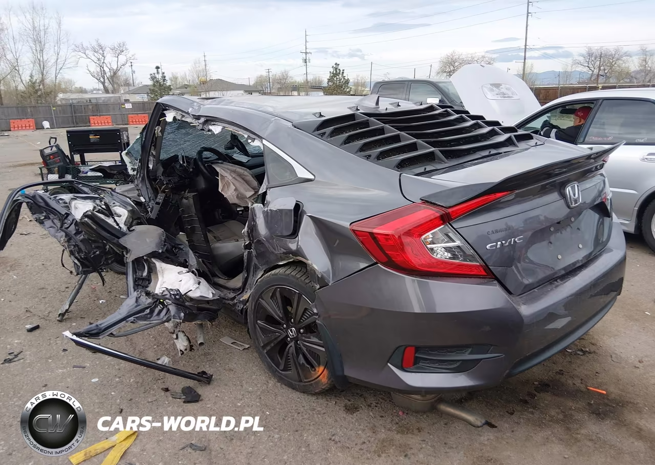 2016 Honda Civic Touring VIN:19XFC1F99GE039295 - 3
