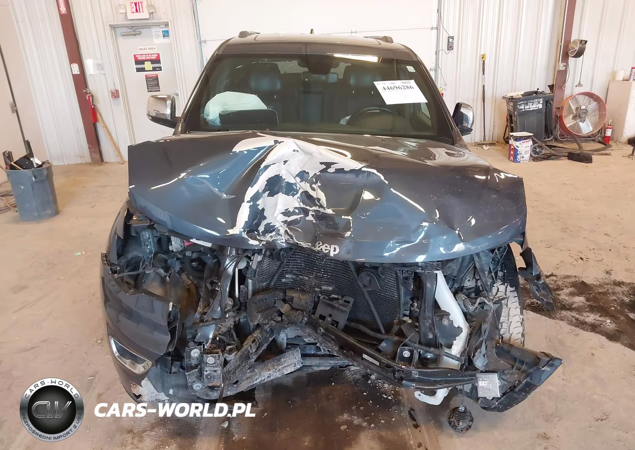 2020 Jeep Grand Cherokee Limited 4X4 VIN:1C4RJFBG8LC185001 - 12