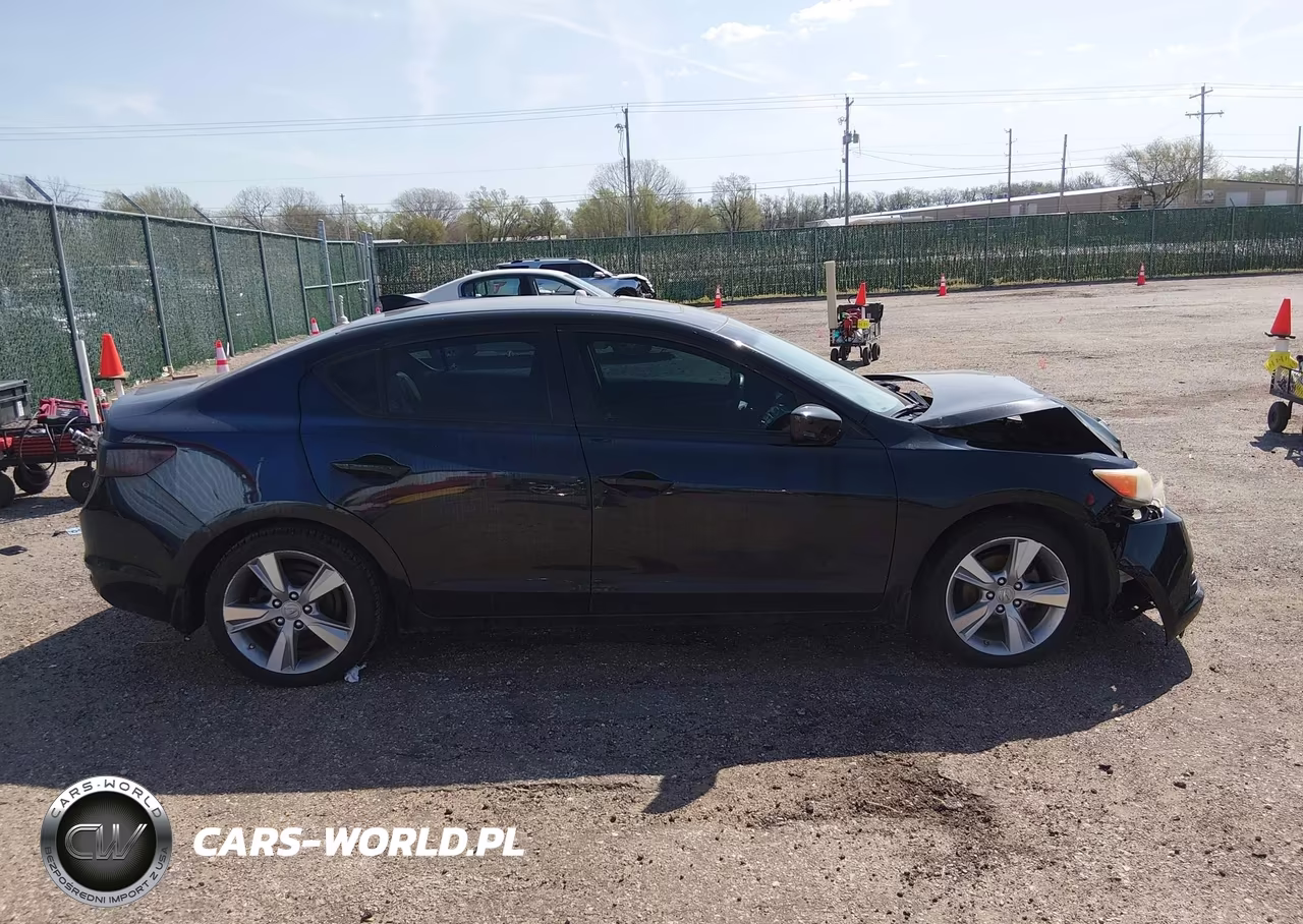 2013 Acura Ilx 2.0L VIN:19VDE1F7XDE000882 - 13