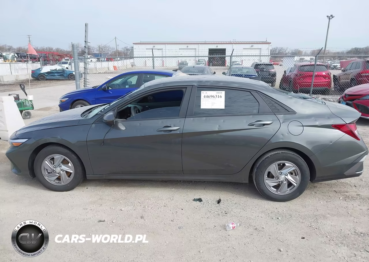 2024 Hyundai Elantra Se VIN:KMHLL4DG1RU659449 - 14