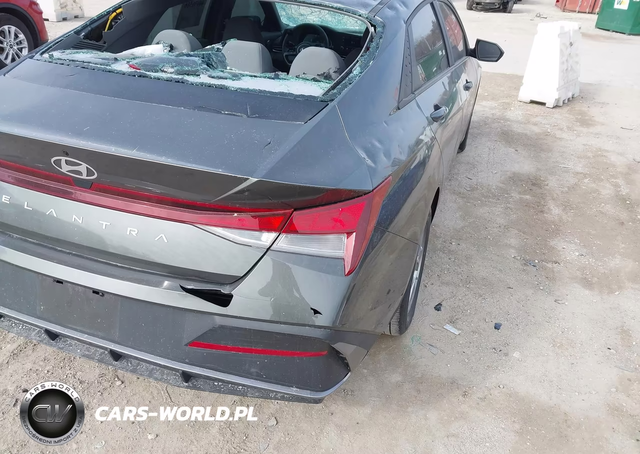 2024 Hyundai Elantra Se VIN:KMHLL4DG1RU659449 - 21