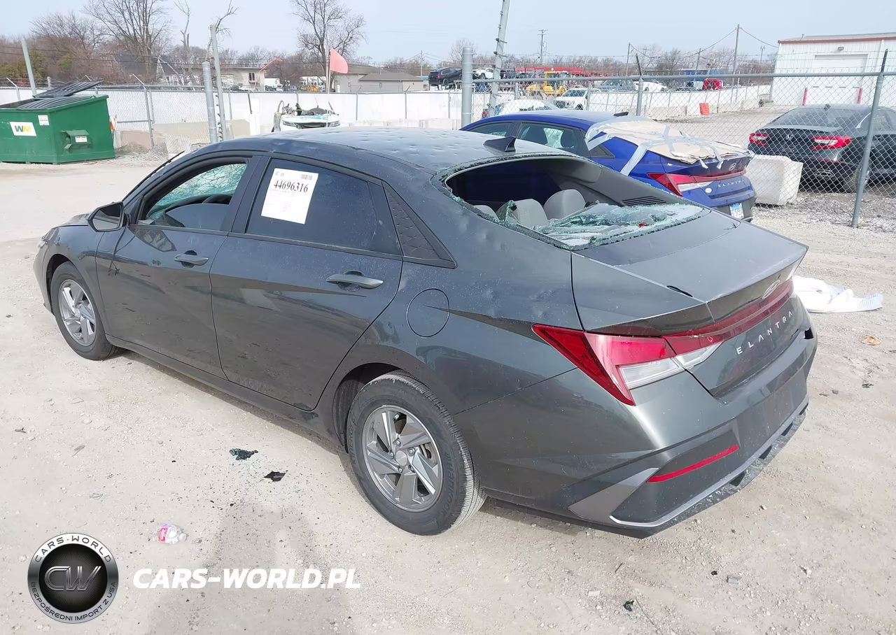 2024 Hyundai Elantra Se VIN:KMHLL4DG1RU659449 - 3