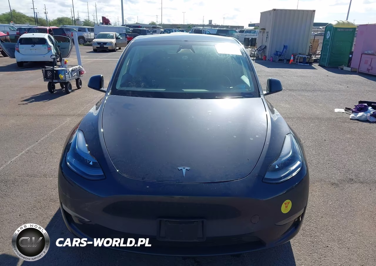 2024 Tesla Model Y Long Range Single Motor Rear-Wheel Drive-Rwd VIN:7SAYGDED5RF208894 - 11