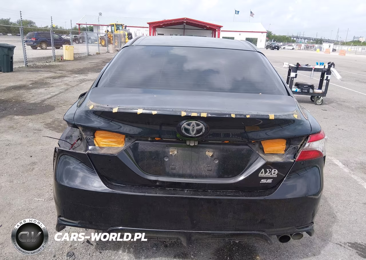 2018 Toyota Camry Se VIN:JTNB11HK8J3031090 - 16