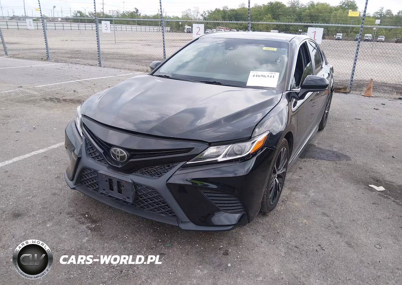 2018 Toyota Camry Se VIN:JTNB11HK8J3031090 - 2