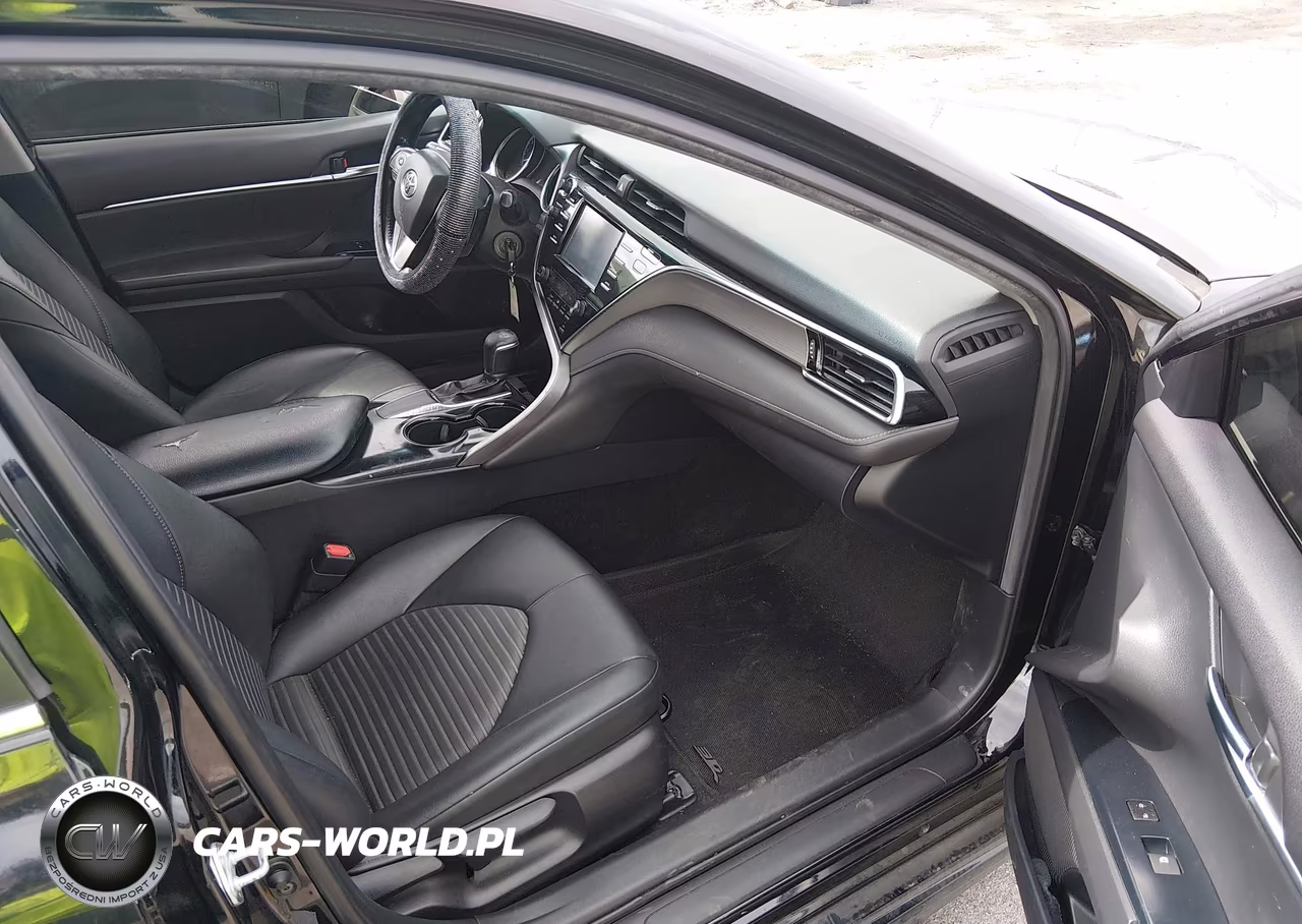 2018 Toyota Camry Se VIN:JTNB11HK8J3031090 - 5