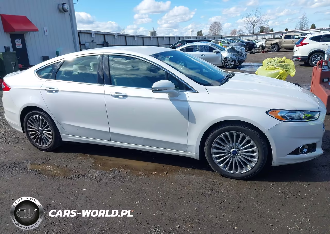 2016 Ford Fusion Titanium VIN:3FA6P0D90GR116376 - 13