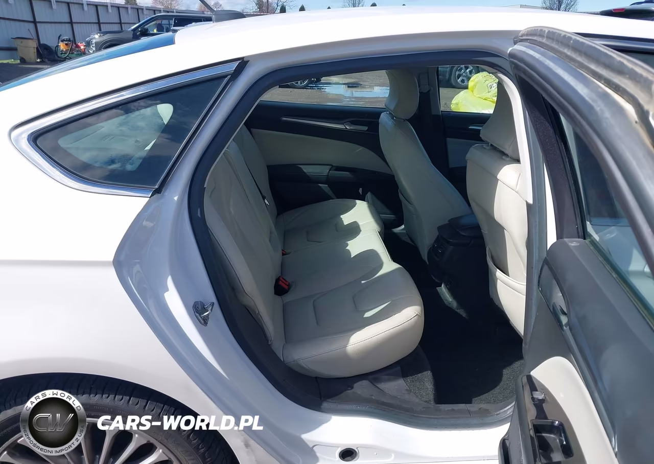 2016 Ford Fusion Titanium VIN:3FA6P0D90GR116376 - 8