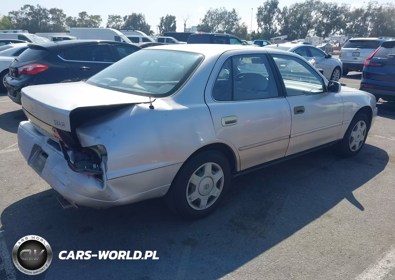 1996 Toyota Camry Le-Xle-Se VIN:JT2BF12K3T0151083 - 4