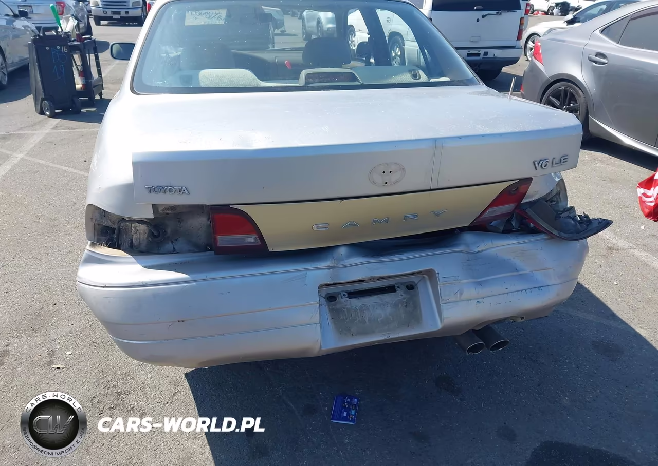 1996 Toyota Camry Le-Xle-Se VIN:JT2BF12K3T0151083 - 6