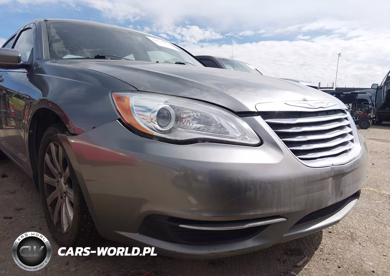 2013 Chrysler 200 Touring VIN:1C3CCBBB5DN501378 - 15
