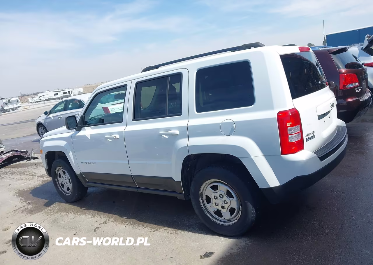 2016 Jeep Patriot Sport VIN:1C4NJRBB4GD566364 - 15