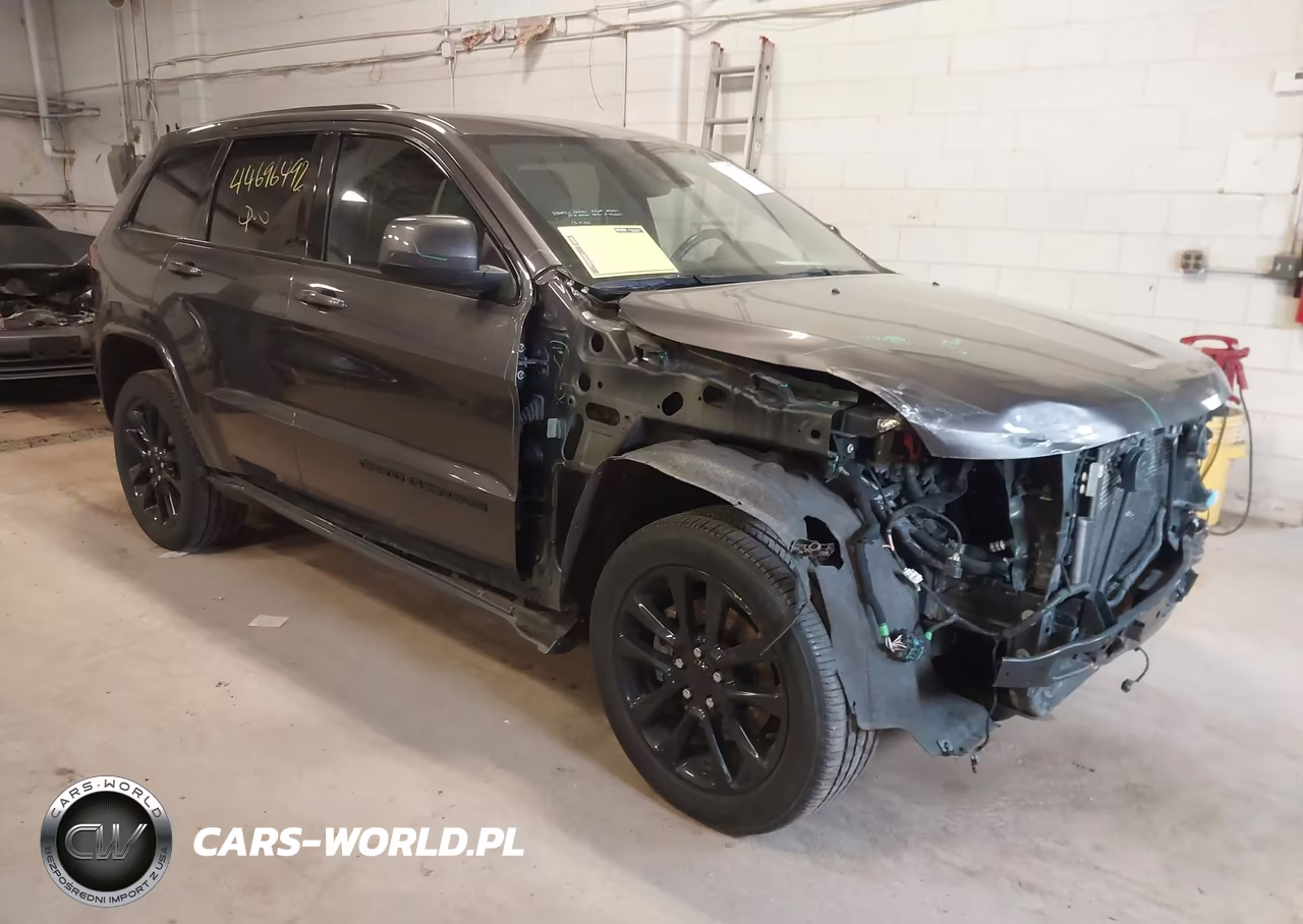 2021 Jeep Grand Cherokee Laredo X 4X4 – zdjęcie 1 z 17