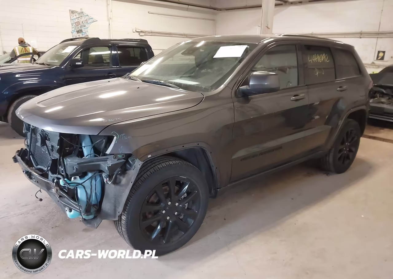 2021 Jeep Grand Cherokee Laredo X 4X4 VIN:1C4RJFAG7MC709323 - 2