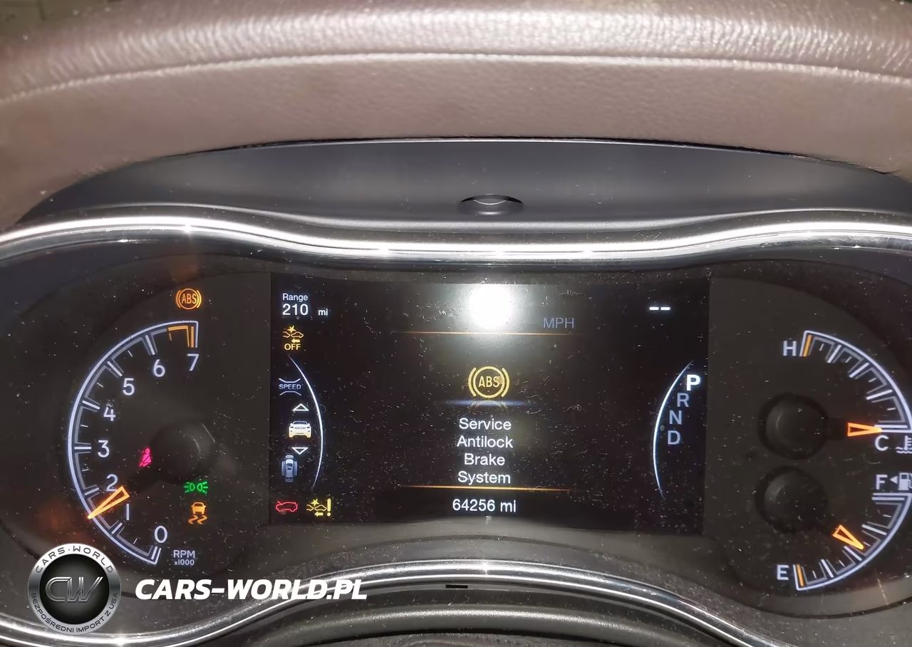 2021 Jeep Grand Cherokee Laredo X 4X4 VIN:1C4RJFAG7MC709323 - 7