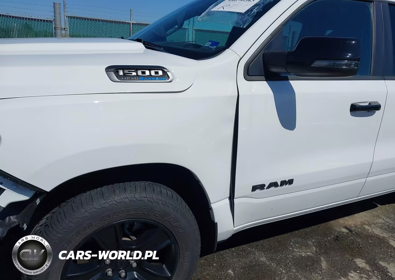 2023 Ram 1500 VIN:1C6SRFMT5PN538641 - 17