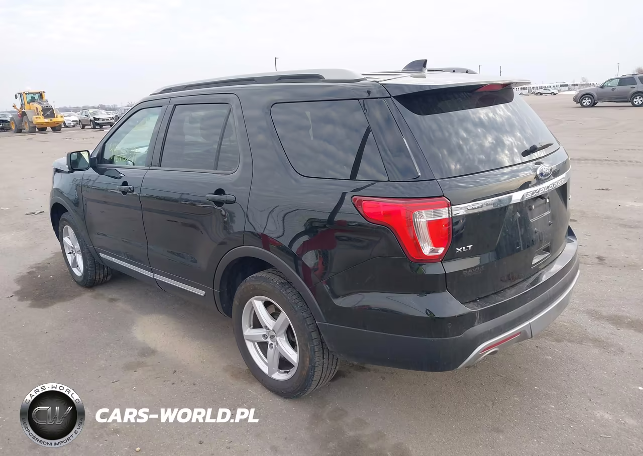 2017 Ford Explorer Xlt VIN:1FM5K8DH5HGB91556 - 3
