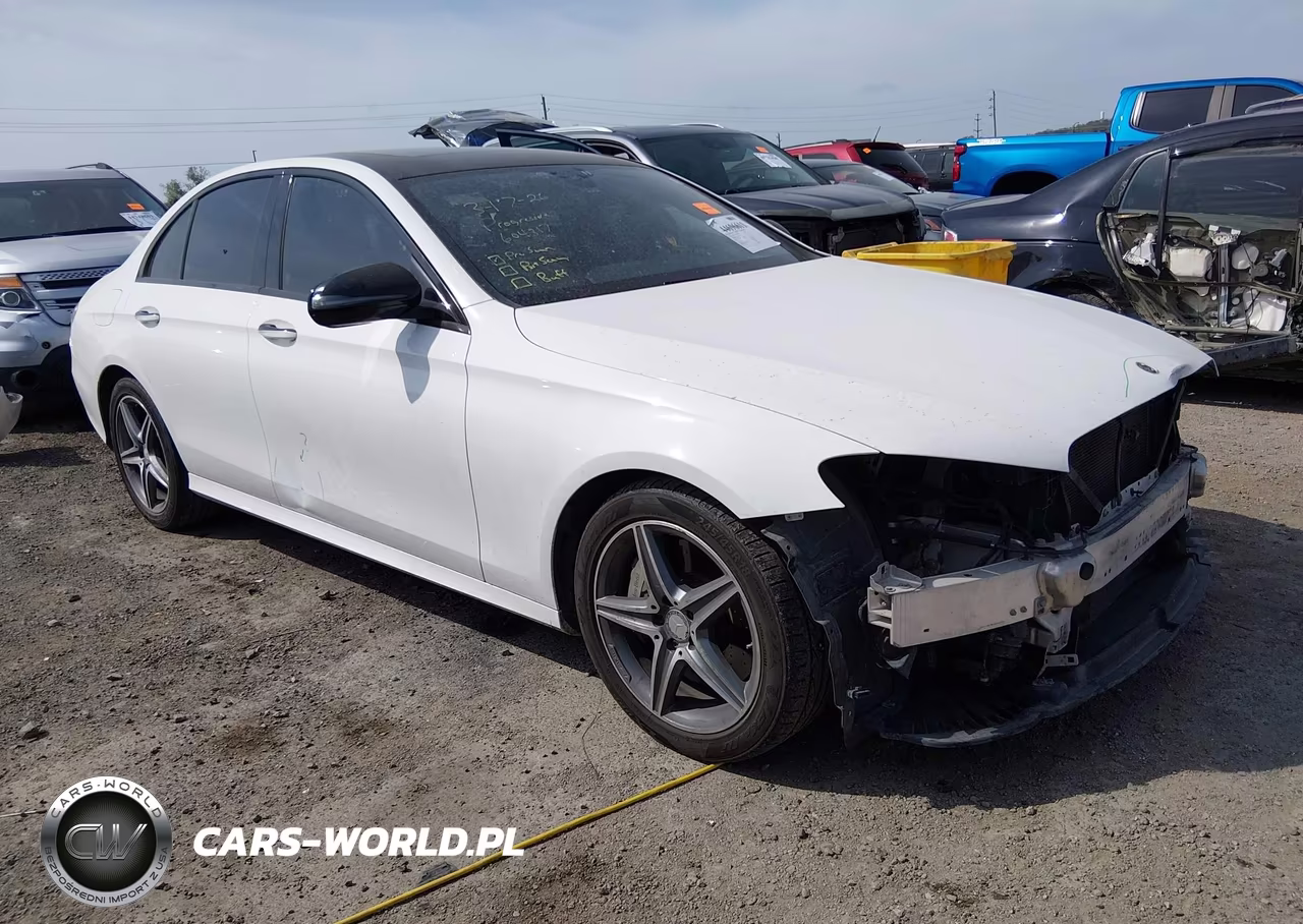 2017 Mercedes-Benz E 300 4Matic