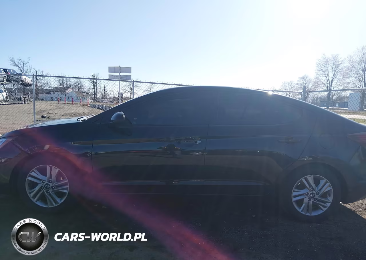 2020 Hyundai Elantra Sel VIN:5NPD84LF6LH583618 - 14